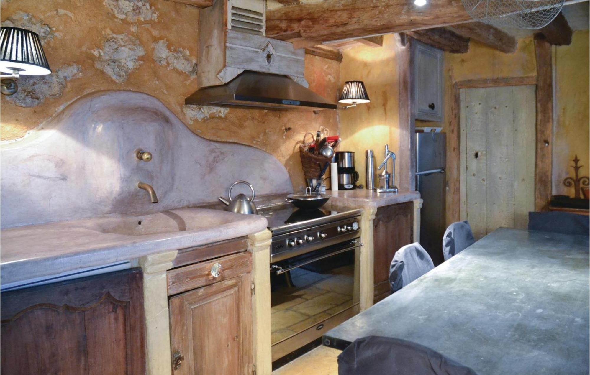 Cozy Home In Gennes With Kitchen 外观 照片